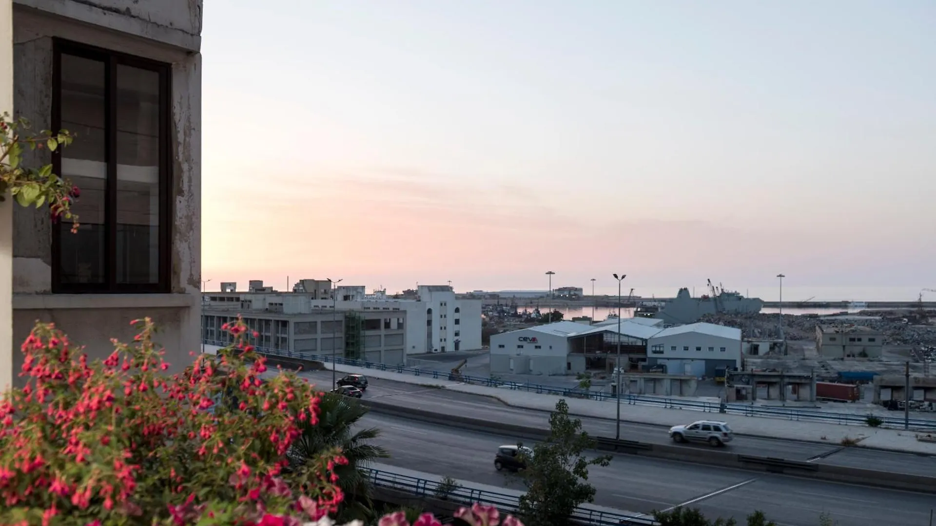 Anoor Studios & Apartments In Gemmayze Beyrut